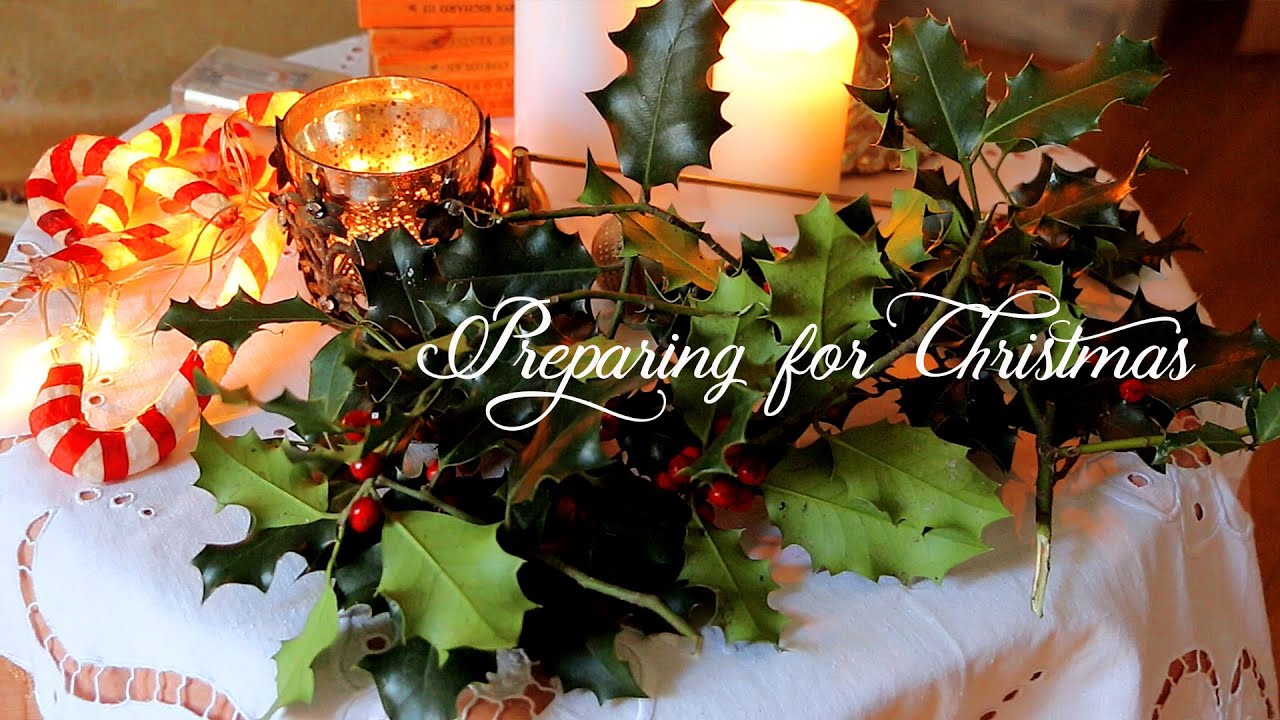 PREPARING FOR CHRISTMAS- CHRISTMAS  2022- FRENCH APARTMENT