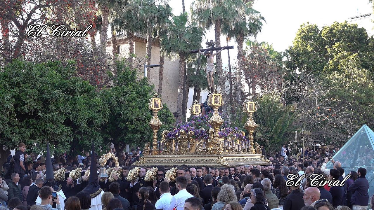 CRISTO DEL AMOR Y VIRGENES DE LOS DOLORES Y CARIDAD MALAGA 2023 CALLE ALCAZABILLA 4K