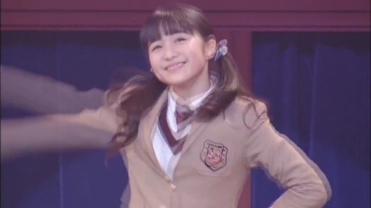 Moa Kikuchi solos at road to graduation 2011-2013