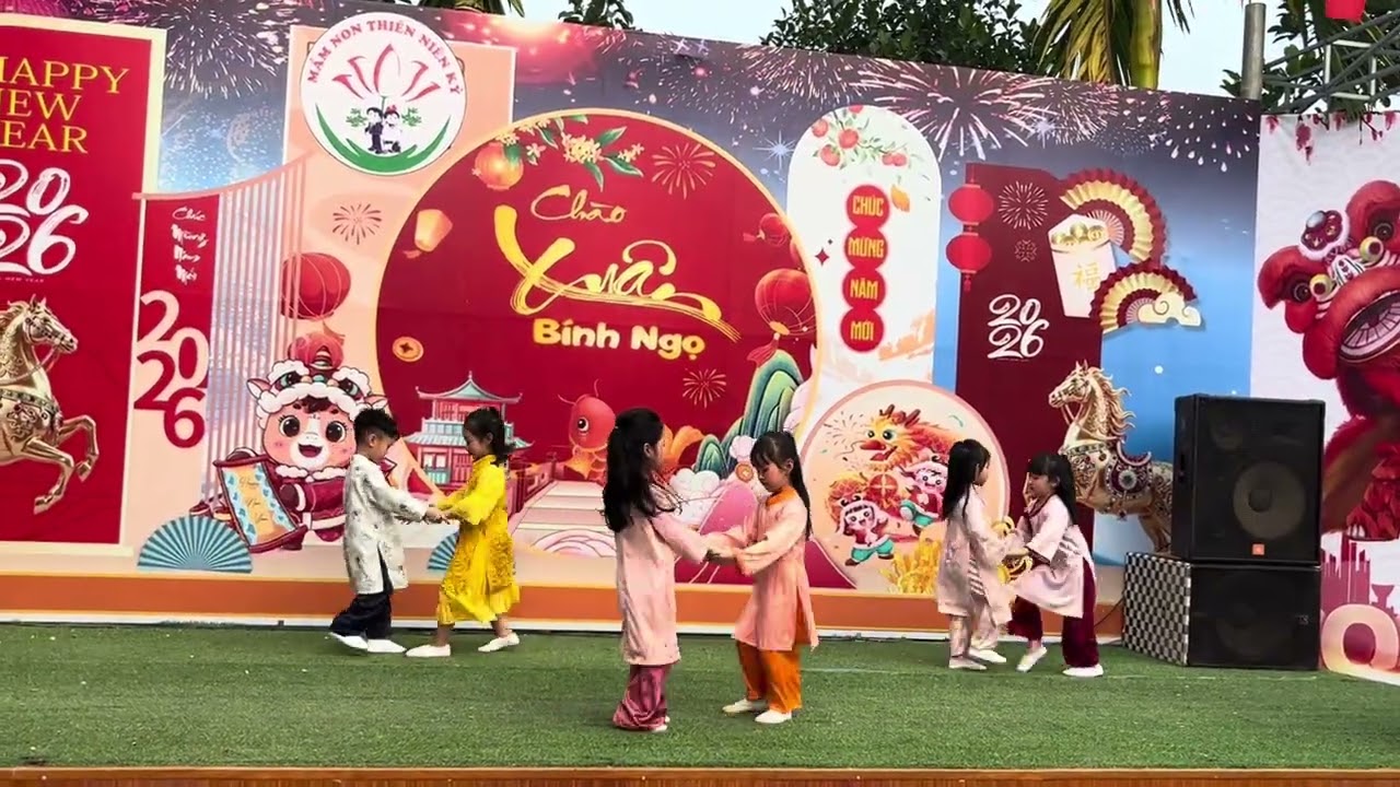 Múa mừng xuân 2026