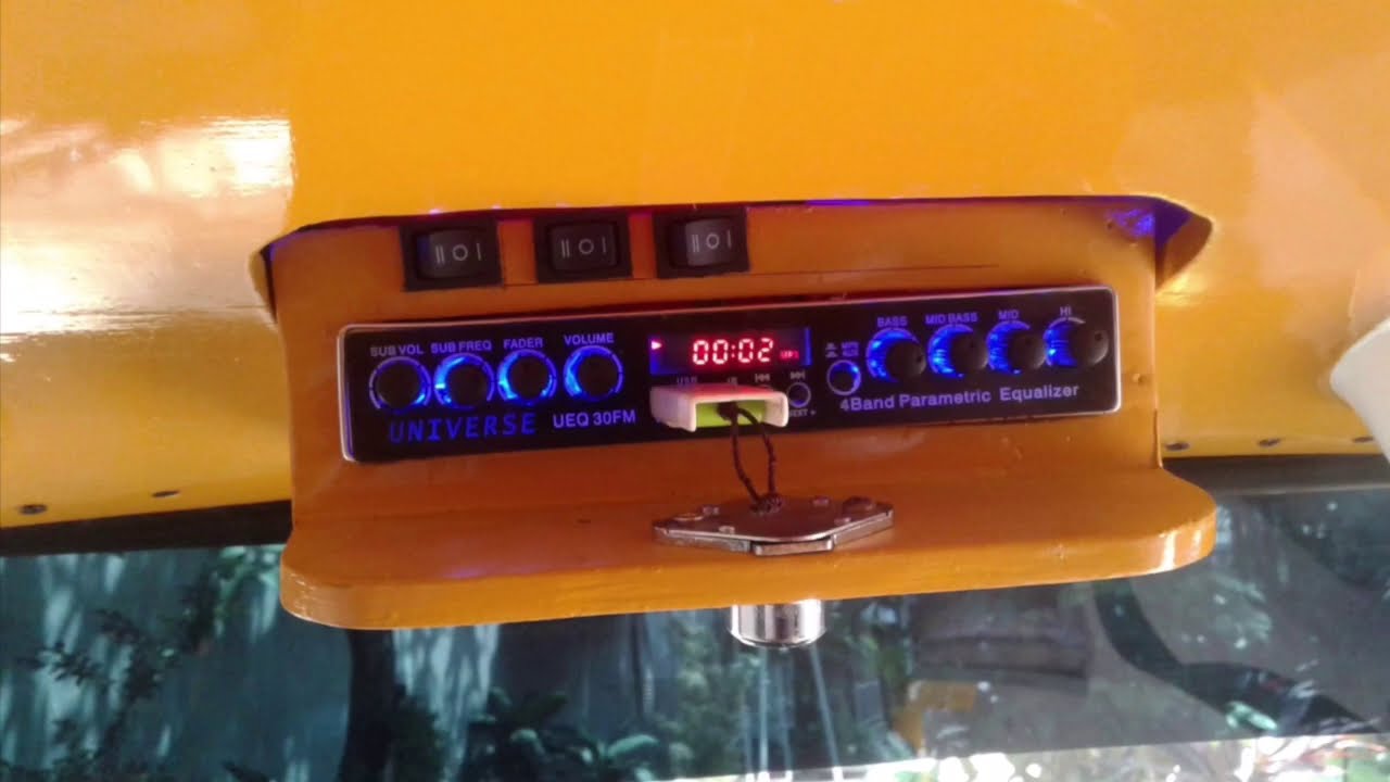 BAJAJ RE