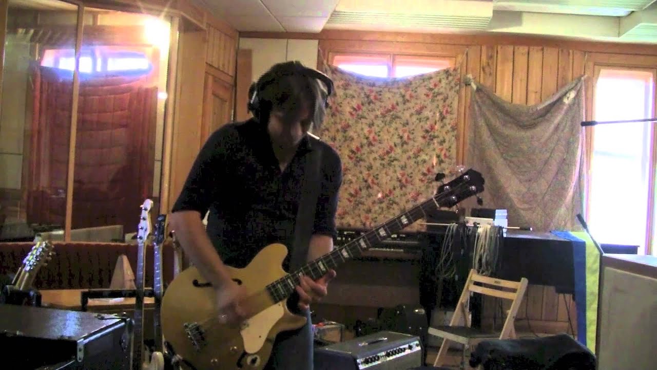 EL CUERO - The Long Road Home (Official Studio Video)