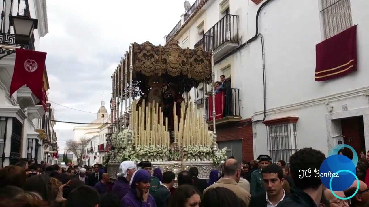 Petalá a la Virgen de Las Lágrima en la Guardería de La Puebla de Cazalla -Sevilla-