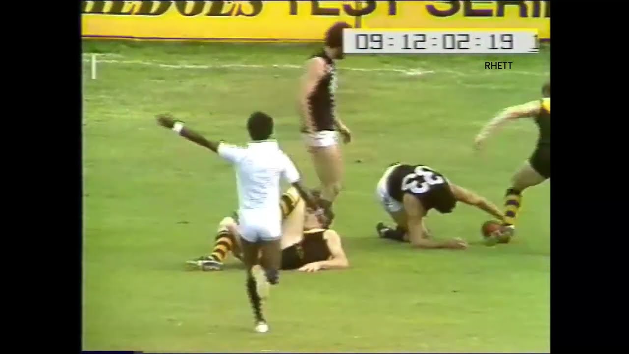 Brian Taylor re-injures his knee at the 1982 Commonwealth Games.