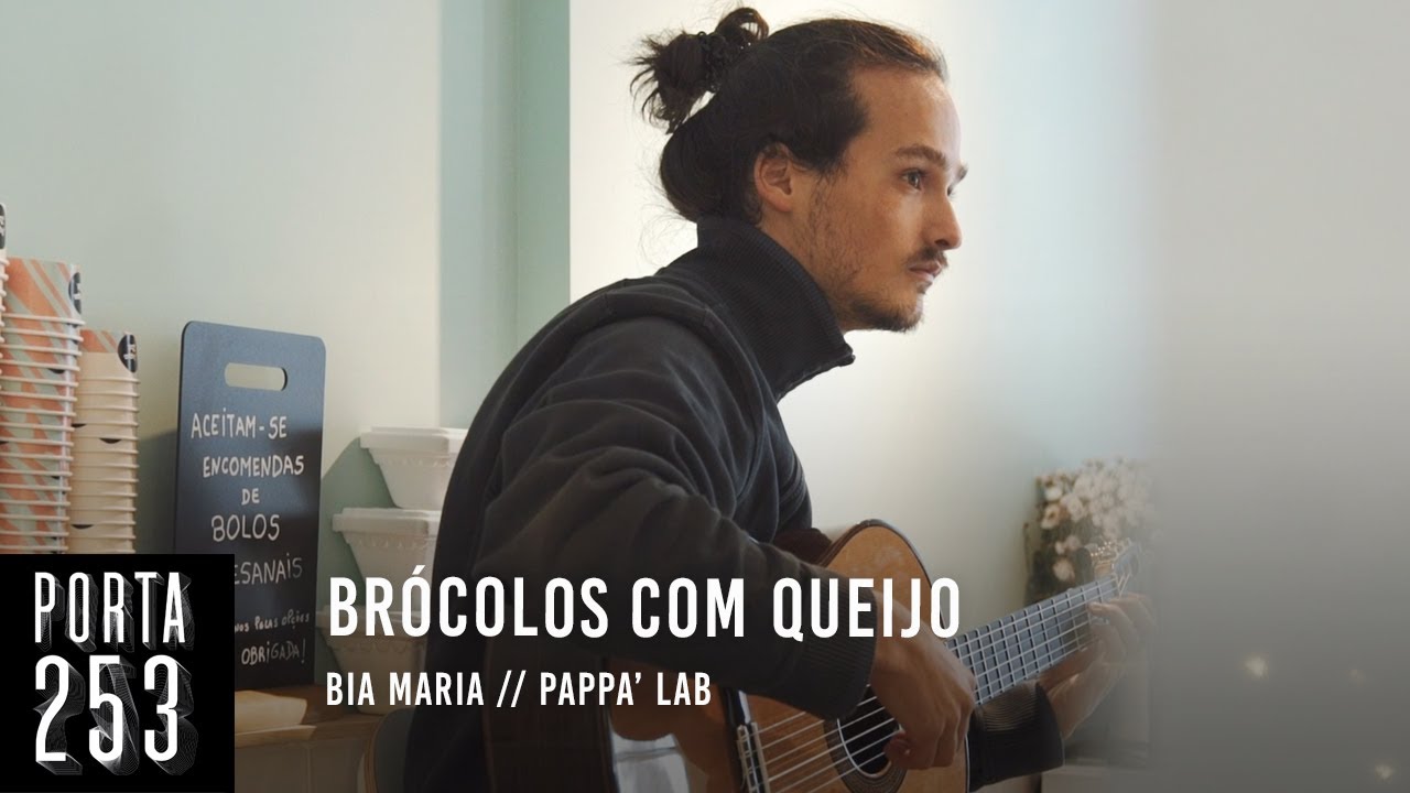BIA MARIA // Br&oacute;colos Com Queijo [Ao Vivo na Porta 253]