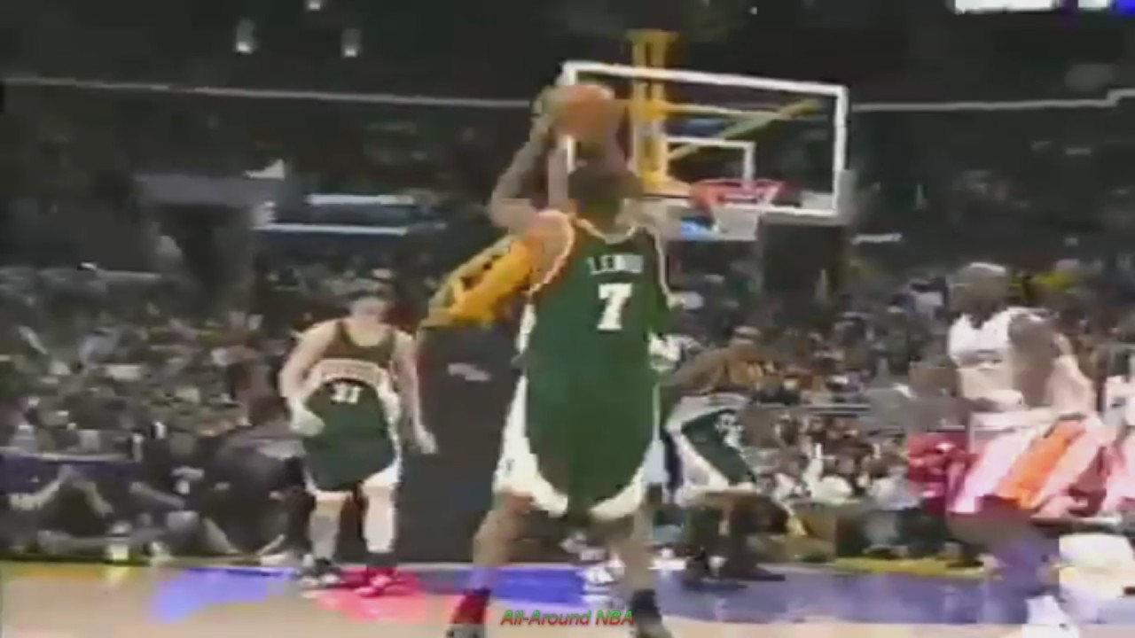 Rashard Lewis 26 Points @ Lakers, 2005-06.