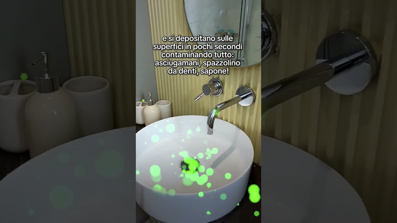 🚽Quando tiri lo sciacquone, si libera quello che viene chiamato &ldquo;plume del WC&rdquo;