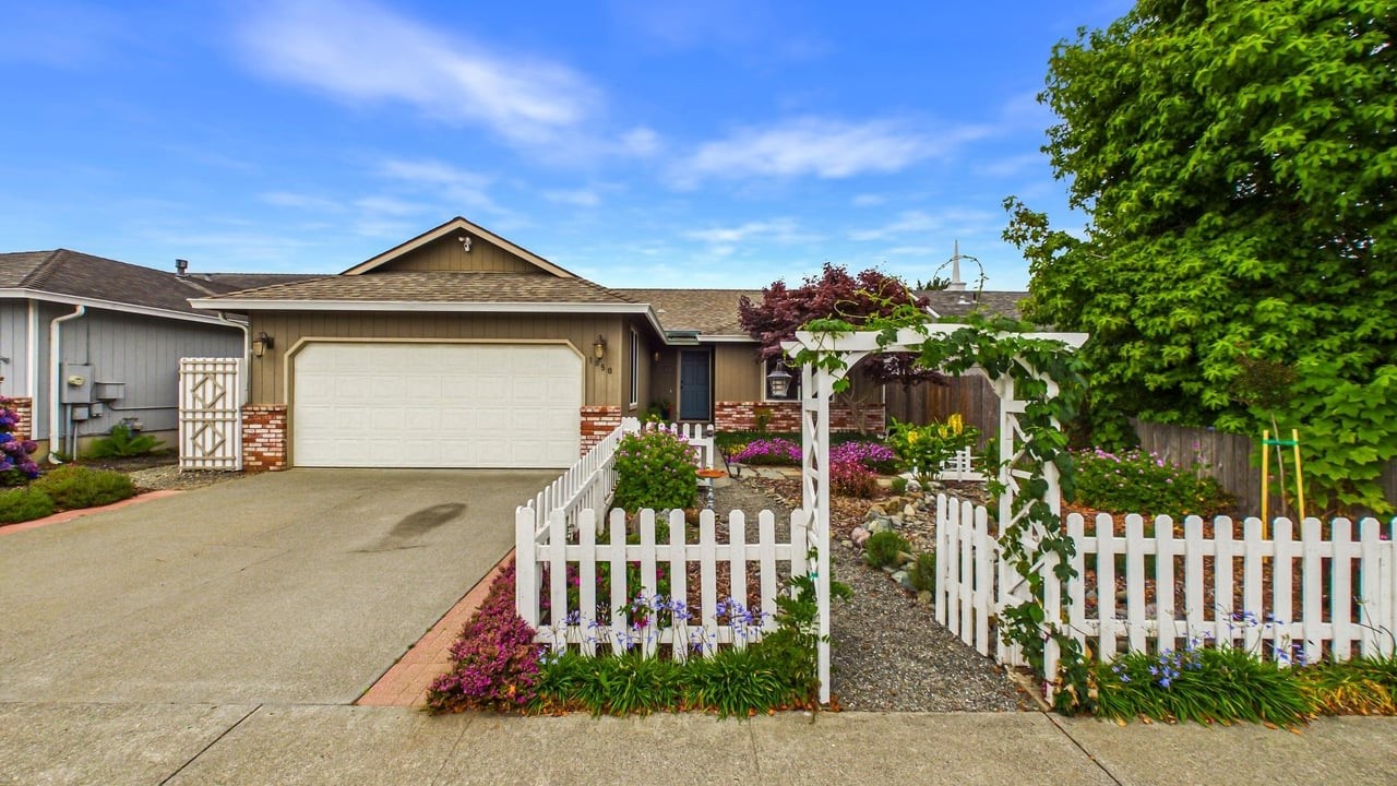 1850 Manzanita St, McKinleyville, CA