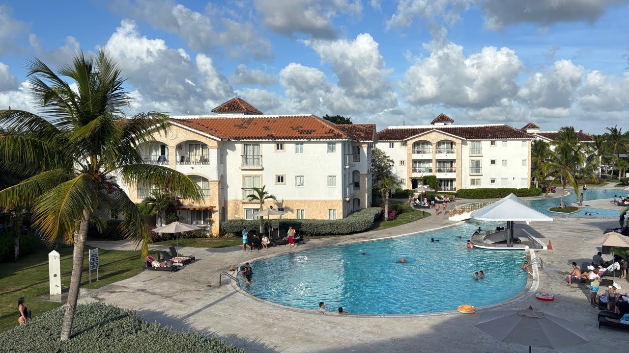Pool view hangout
