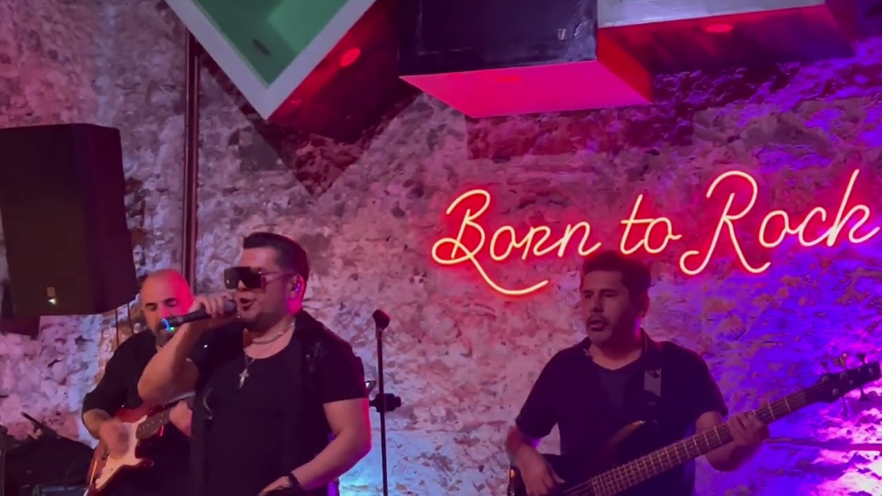 Los Wonderfools- Never gonna give you up de Rick Astley