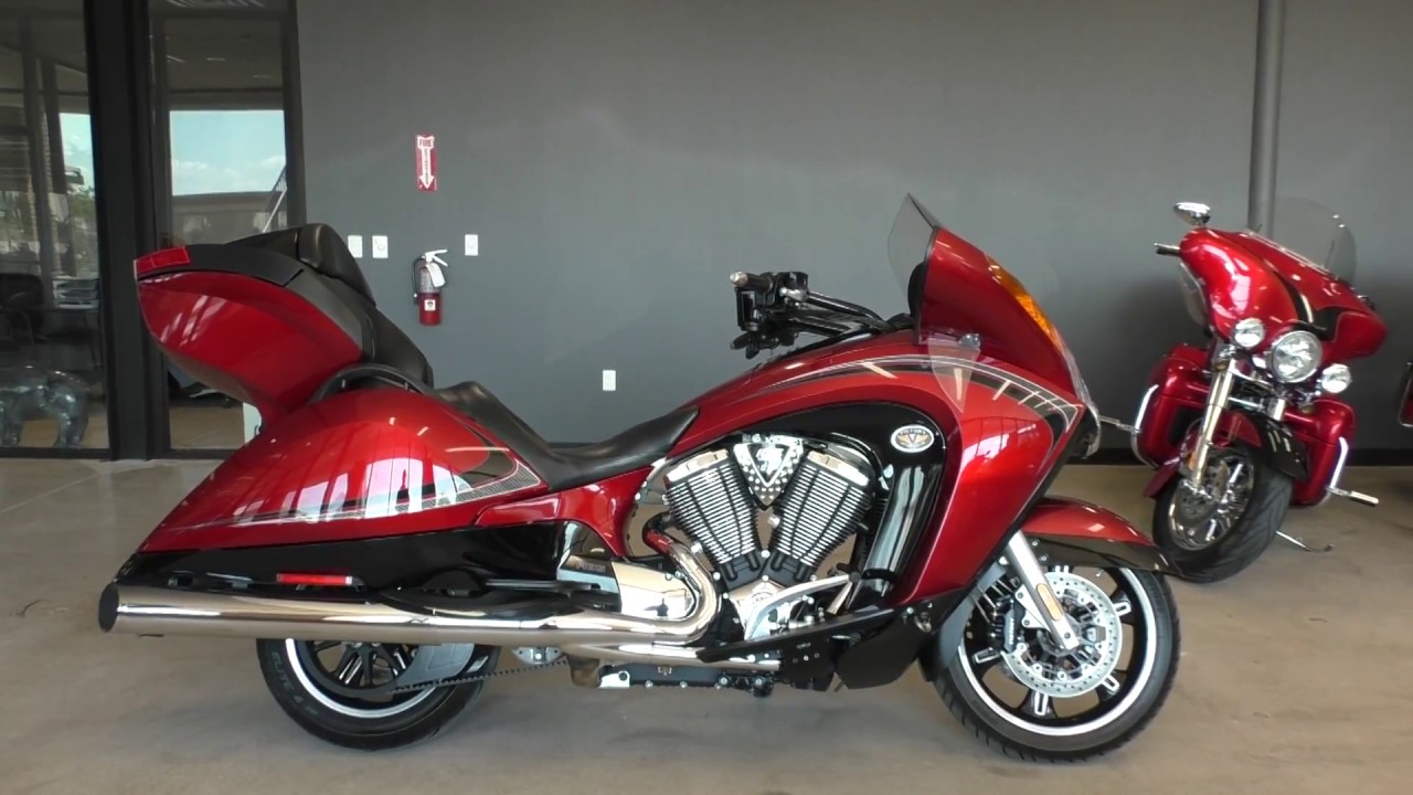 002821   2012 Victory Vision Tour Used motorcycles for sale