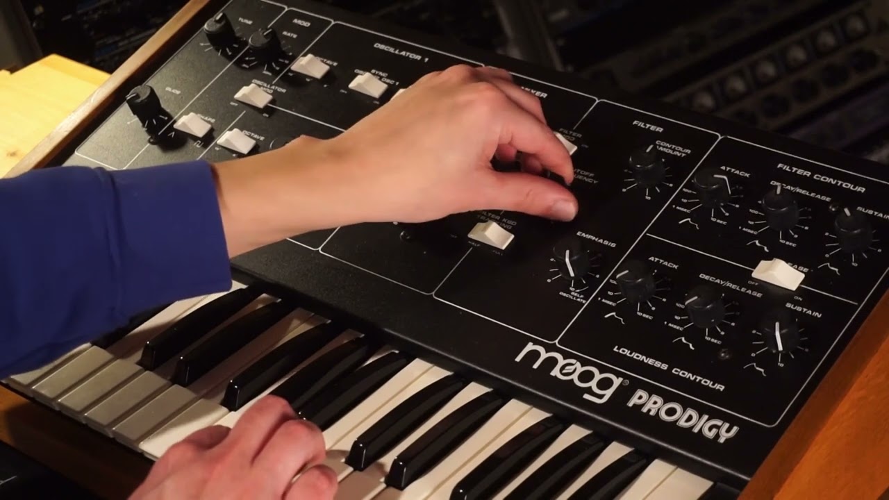 Series 2 Version 1 and first Synth!! (TUKAN STUDIOS)
