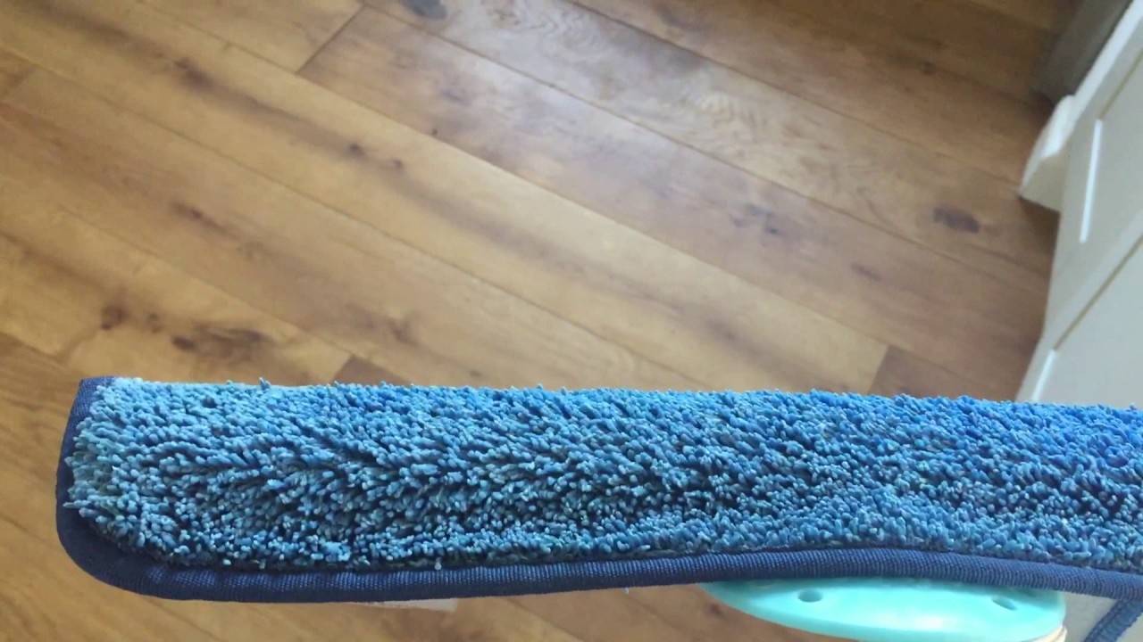 Wagtail High flyer Squeegee for window cleaning
