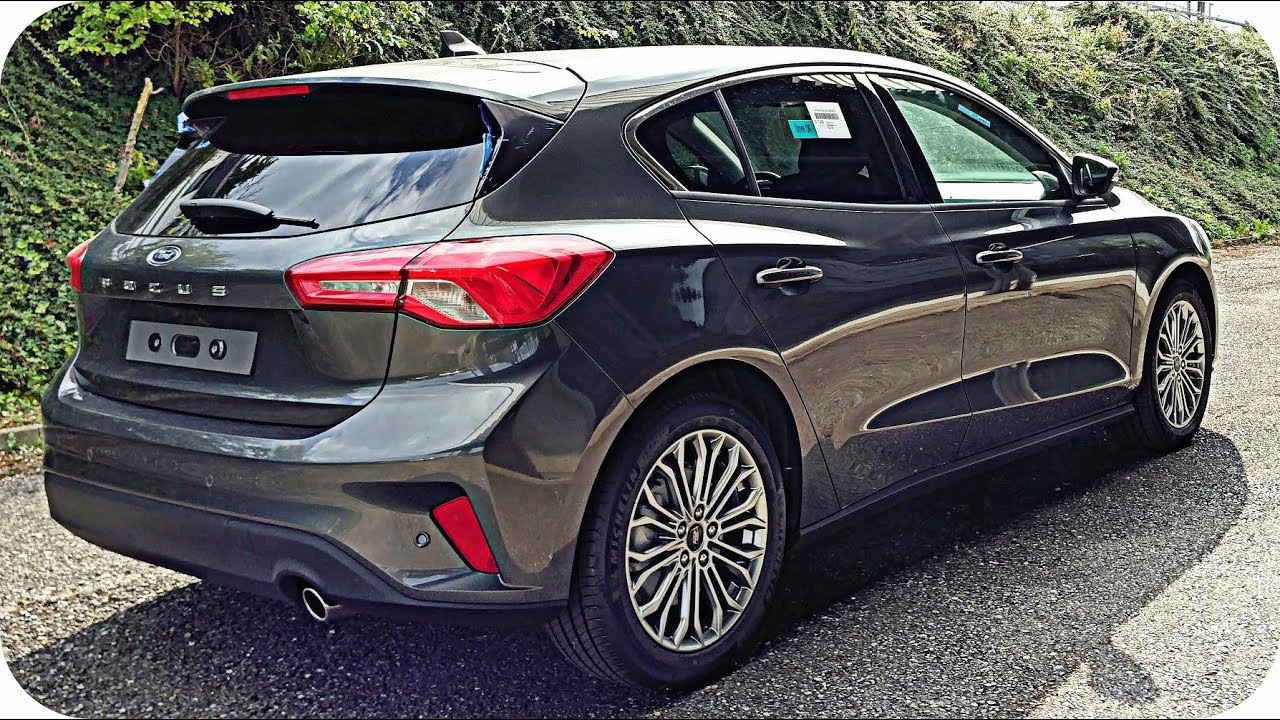 2018 New Ford Focus Titanium first look ergo Seats