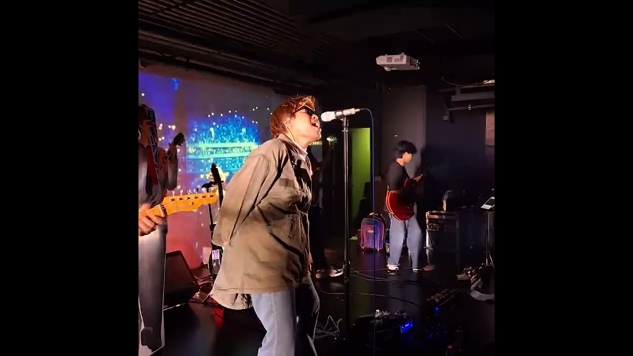 Oasis - Listen Up | Liam ft. Henshin Cover Oasis : Vibes In The Area 