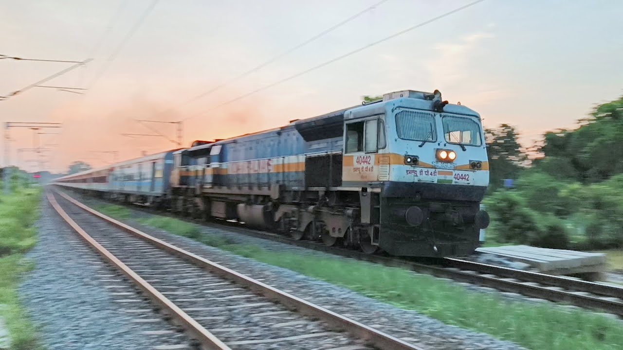 KAMRUP EXPRESS (via. Guwahati) with only one GENERATOR CAR | NFR | Abhinav LHB
