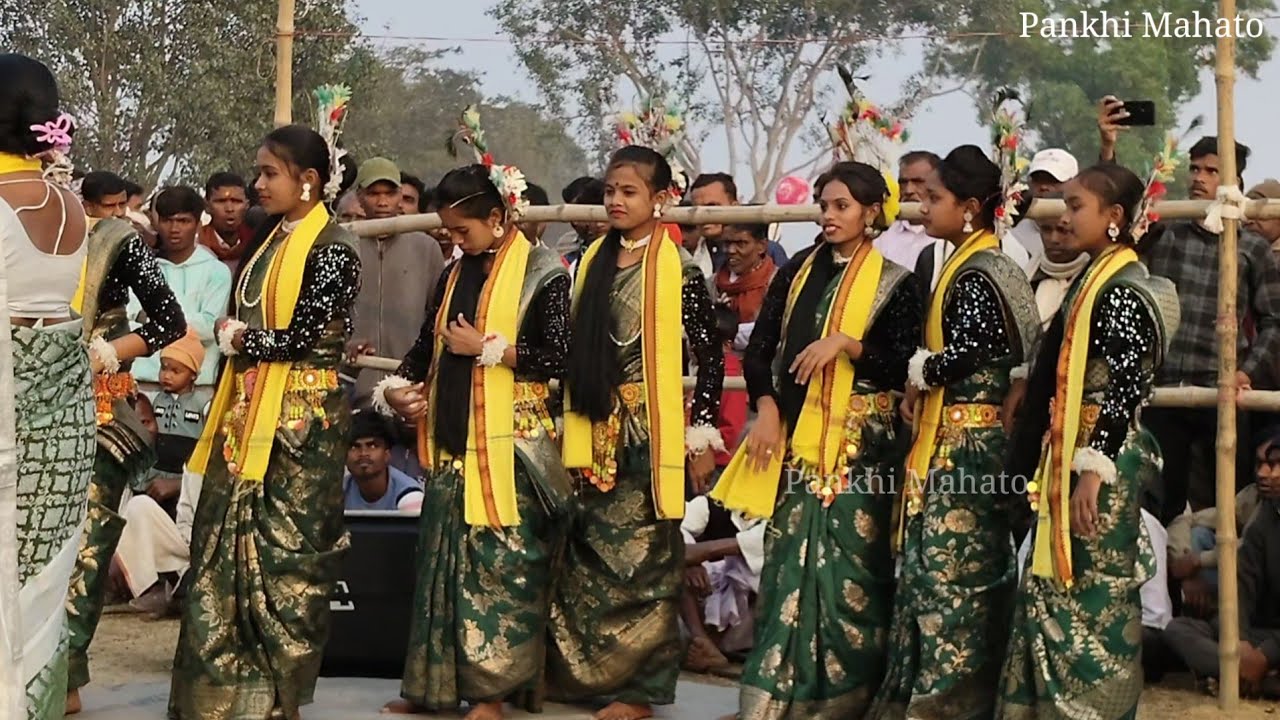 Jharkhandi Singer Rebati Mahato Kudmali Jhumar 👯‍♀️ Ladies Jhumar Nach 