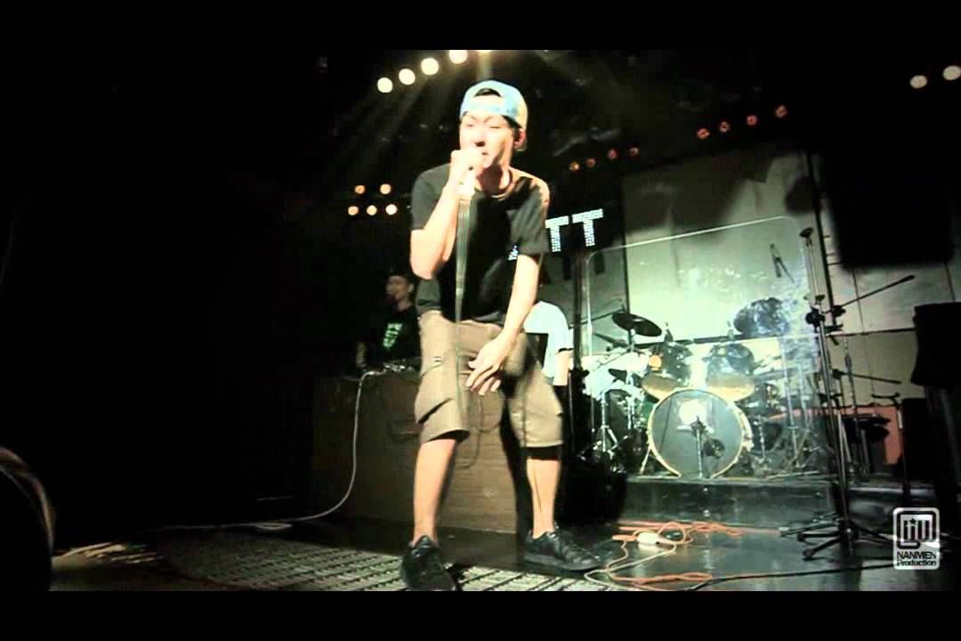 Nanmen Production - 幹礁 A.K.A 短褲兄 - Beautiful Girl LIVE
