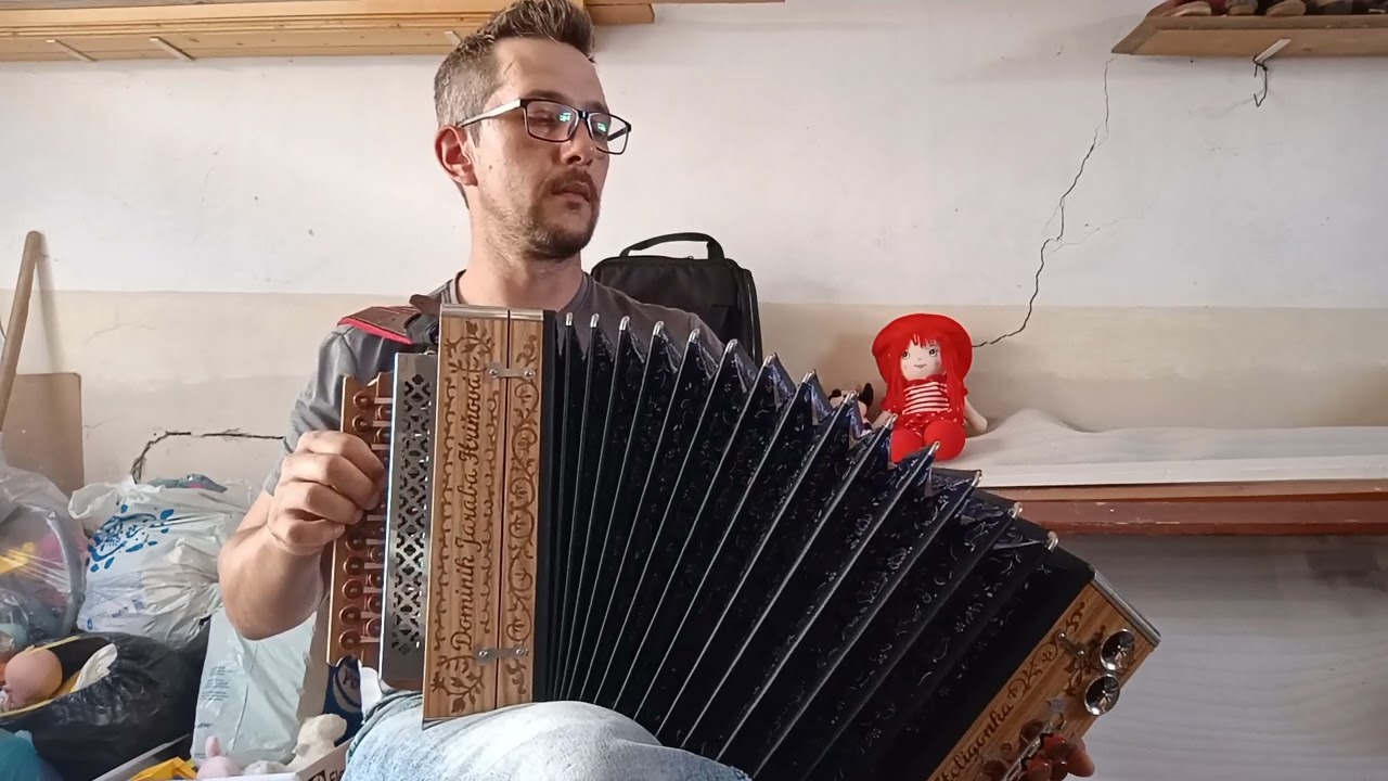 Detviansky Pán richtár,ten noviny číta.... Heligonka DG 432Hz Dominik Jaraba Hriňová