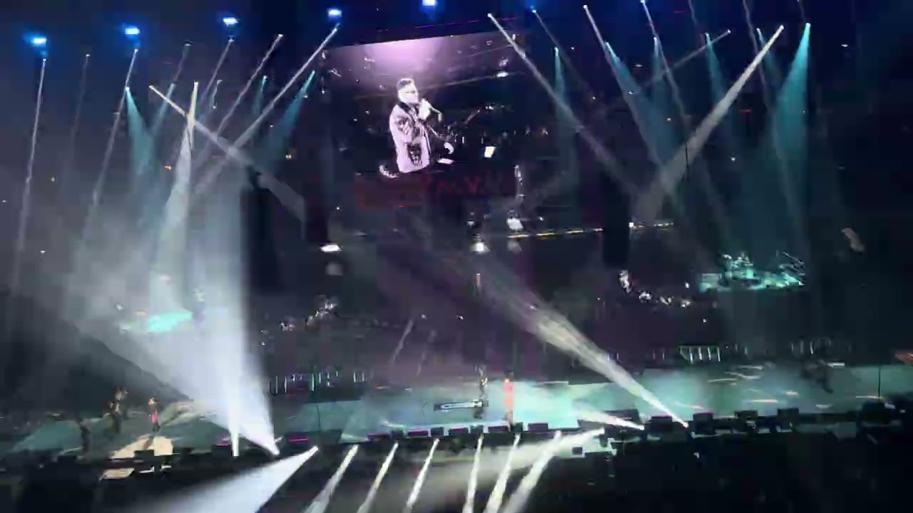 Mokka ❤️ Desh ❤️ YoungFly ❤️ MVM Dome ❤️ #desh #youngfly #mvm #2025 #concert #music 