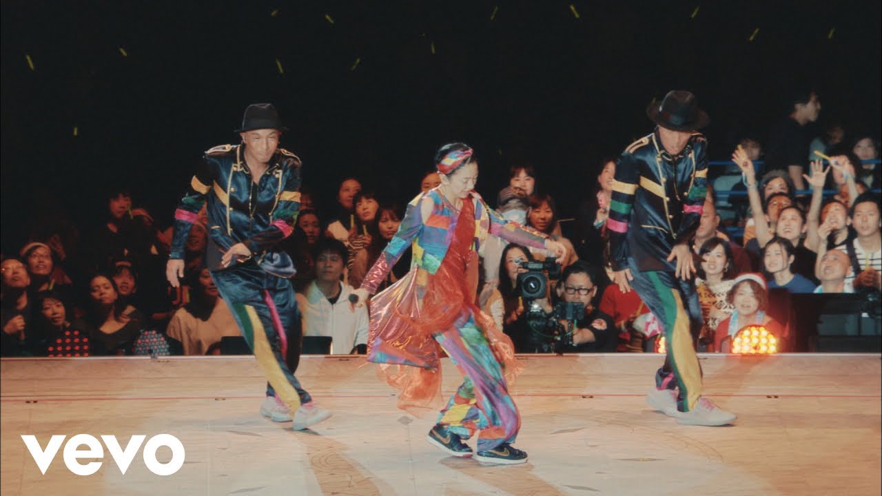 DREAMS COME TRUE - ESCAPE (from THE DREAM QUEST TOUR 2017 Live Ver.)