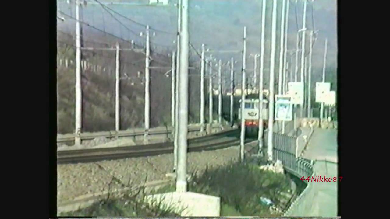 Linea Firenze - Roma E444 Tartaruga d'origine + Regionale D345 a FI Rovezzano Marzo 1986