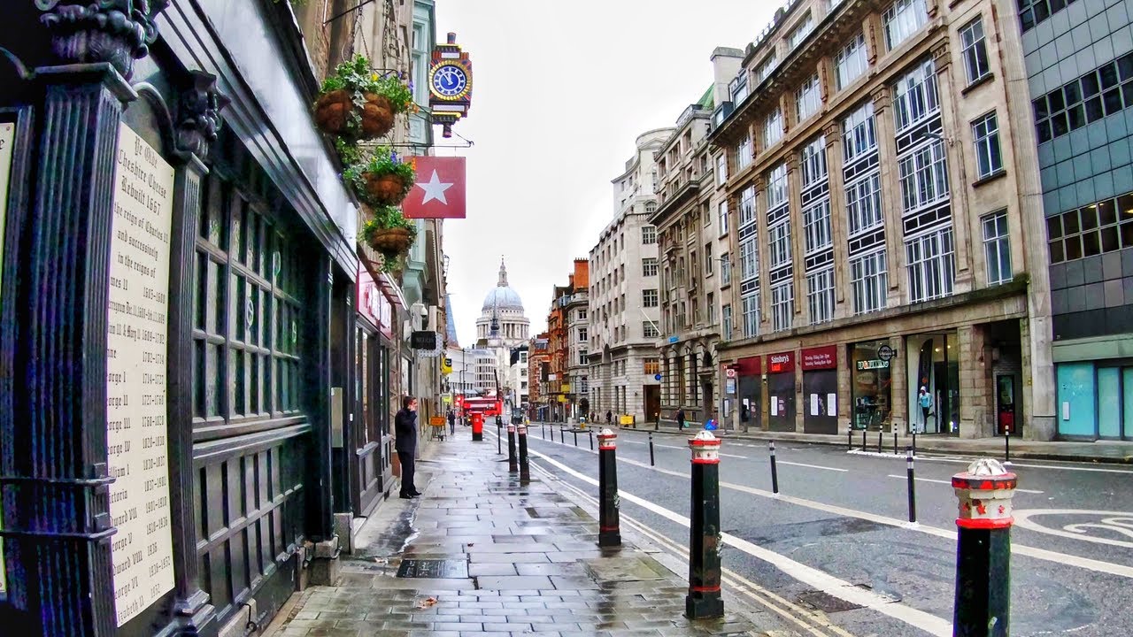 London Hidden Gems - Walking Fleet Street and Side Streets