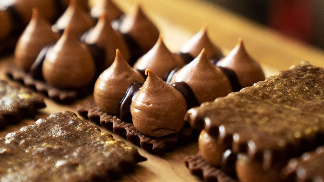 How to make Chocolate butter sandwich cookies