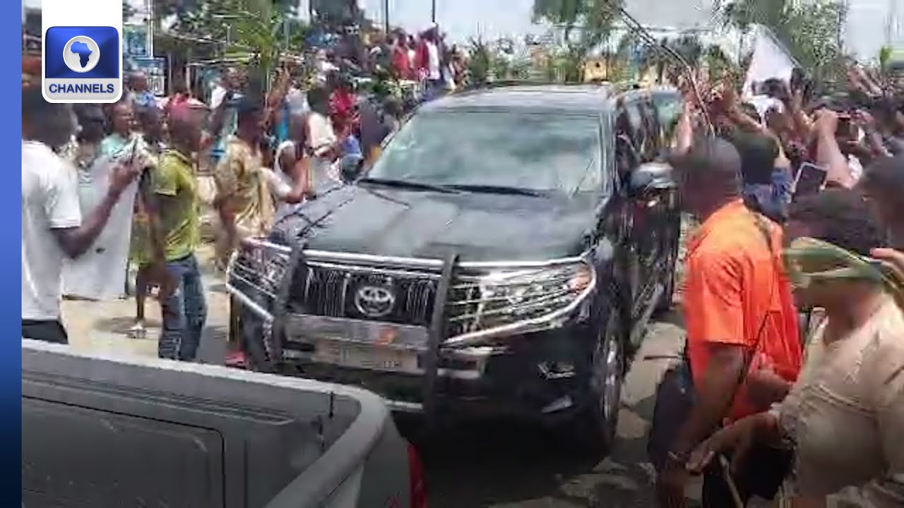 #EndBadGovernance: Moment Gov. Fubara’s Convoy Was Obstructed By Protesters