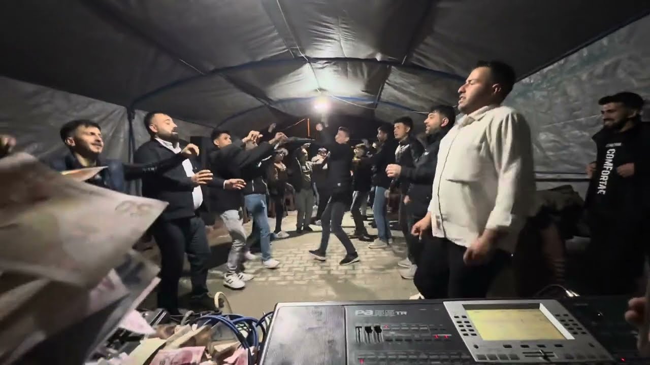 SÜLEYMAN ALPER - OYUN HAVALARI 2025 POTPORİ - ESKİL DÜĞÜN
