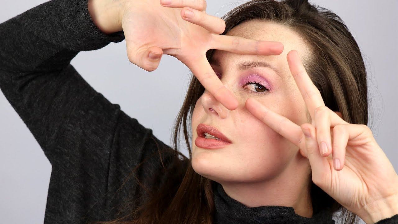 PURPLE GLOSSY EYE MAKEUP TUTORIAL