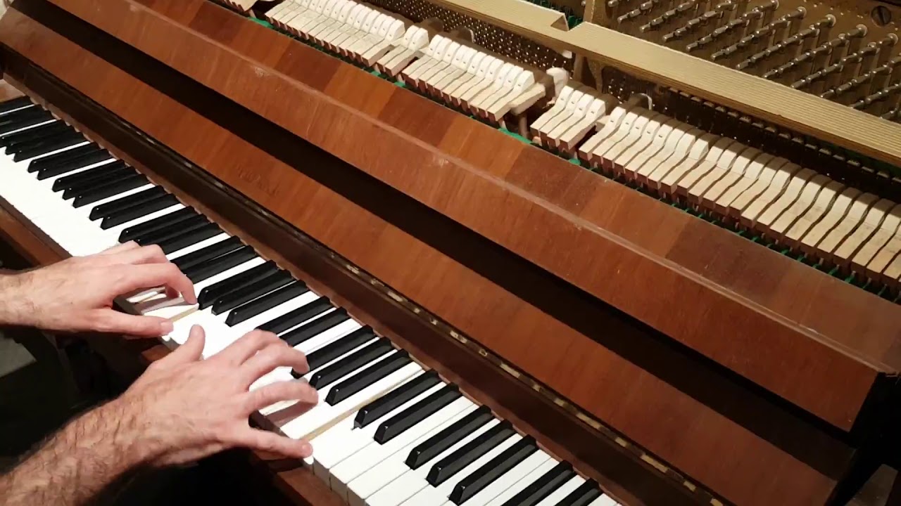 Les Aristochats - Piano - Des Gammes et des Arp&egrave;ges