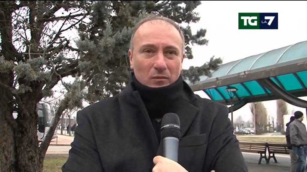 Alba si ferma per l'ultimo saluto a Michele Ferrero