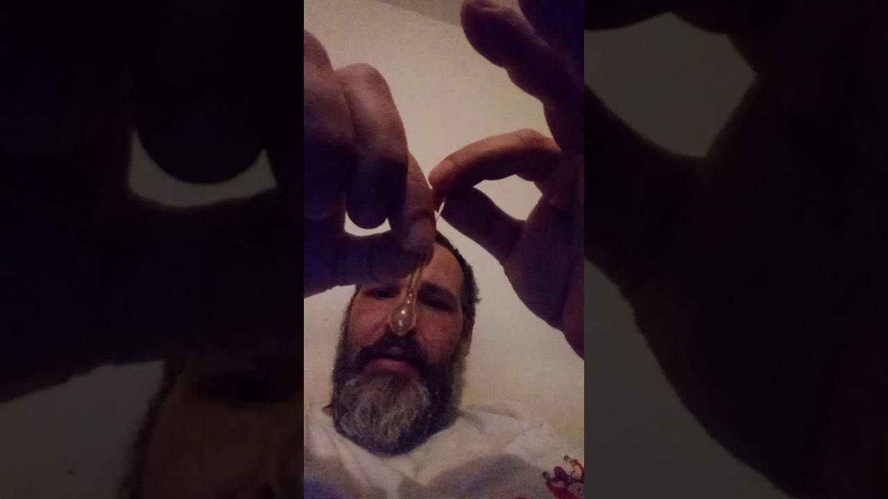 Truque para limpar piteiras de vidro