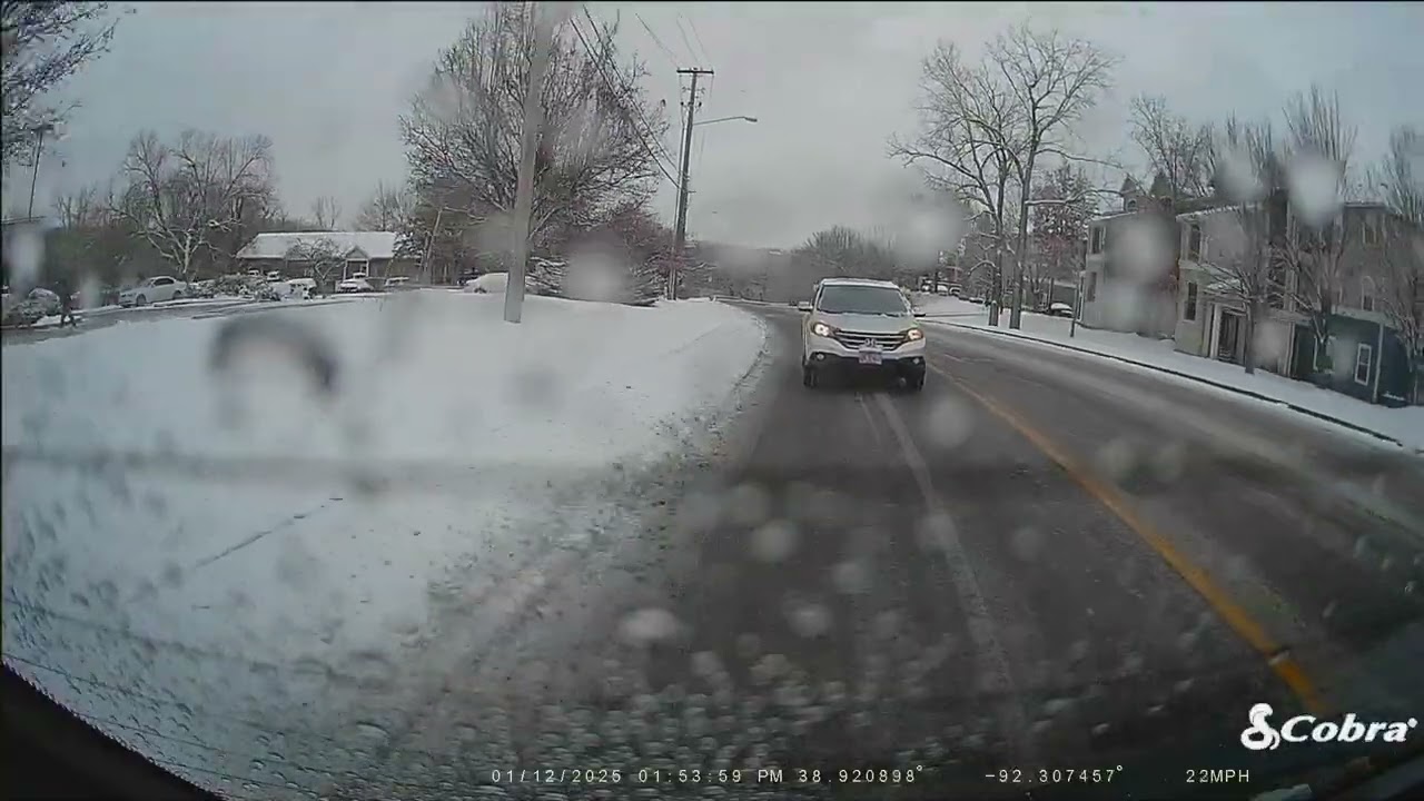 Idiot Driver | Following too close on a snowy road 