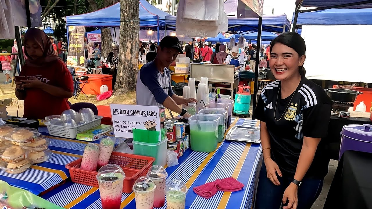 | Bazaar DEASOKA | 3:40pm Ramai suda pengunjungnya Kota Kinabalu Sabah