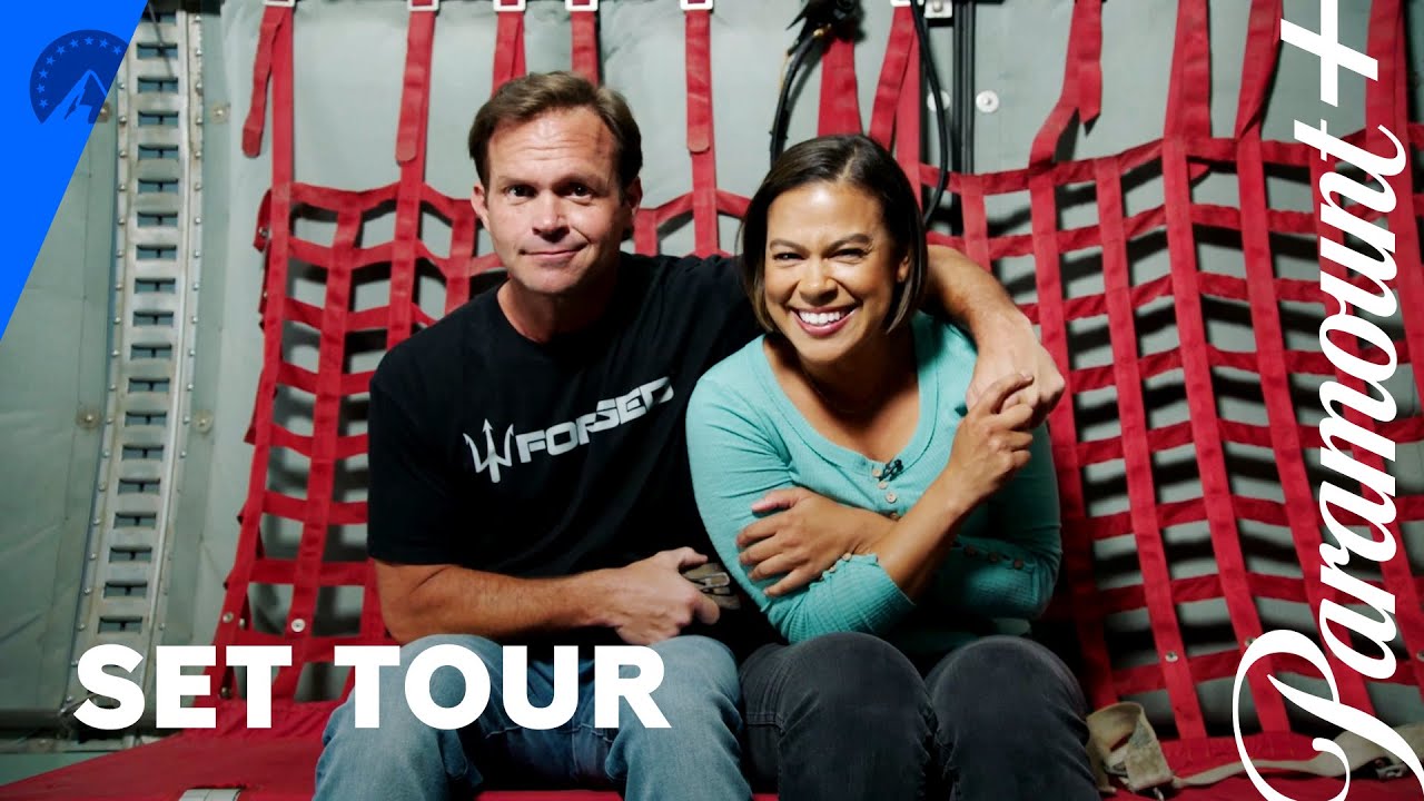 SEAL Team: Set Tour mit Judd & Toni (Hinter den Kulissen) | Paramount+ Deutschland