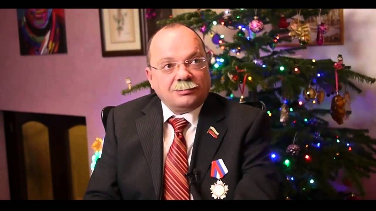 Новогоднее обращение записывает Лаврентий Августович