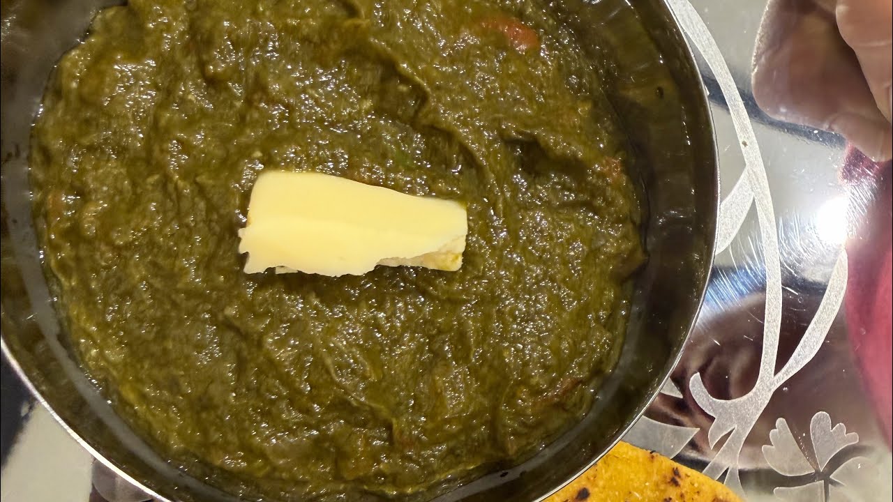 Sarso ka saag or makki ki roti
