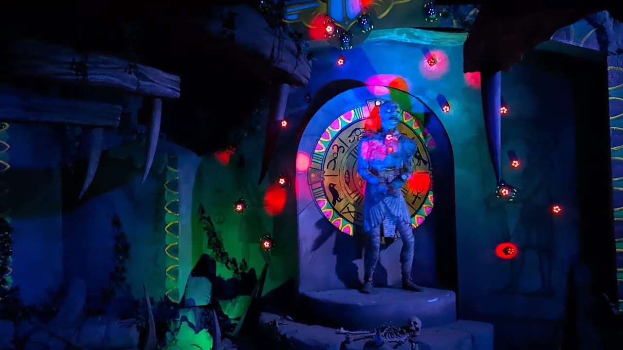 Tomb Blaster Ride POV At Chessington World Of Adventure
