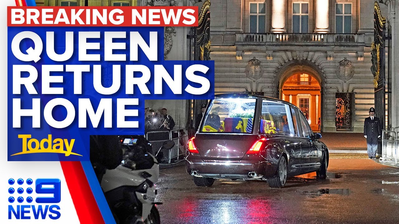 Queen's coffin arrives at Buckingham Palace in London | 9 News Australia