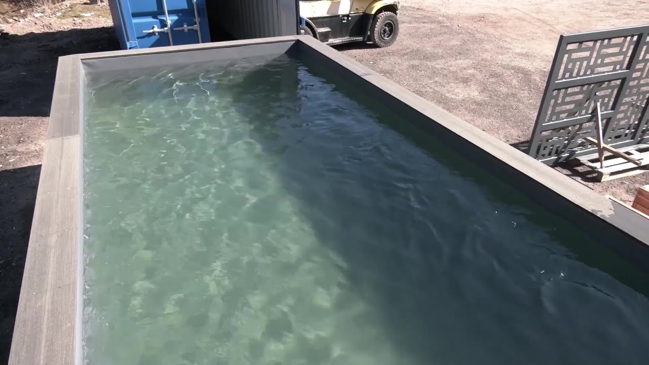 Une entreprise vosgienne transforme des containers en piscines mobiles