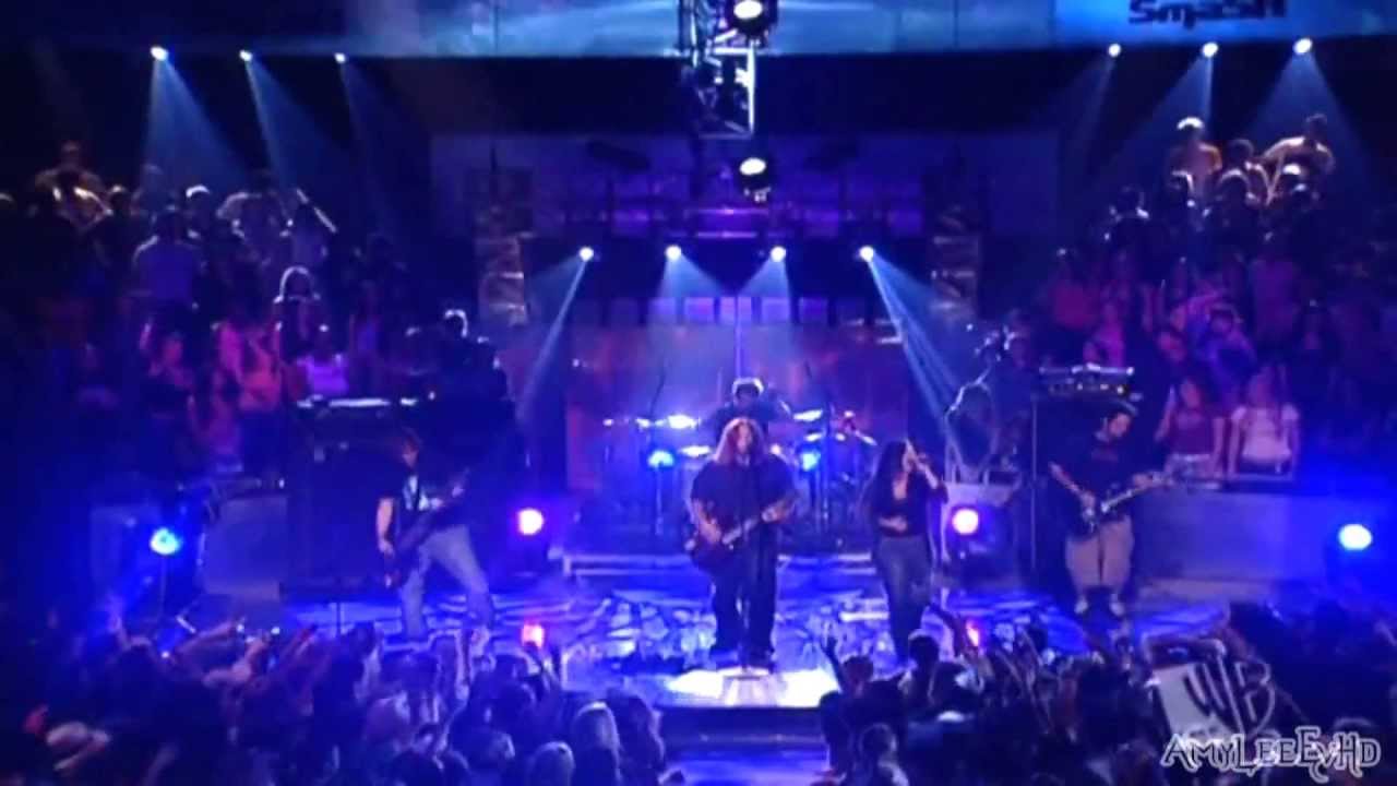 Seether Ft  Amy Lee   Broken Live @ Pepsi Smash 2004 HD