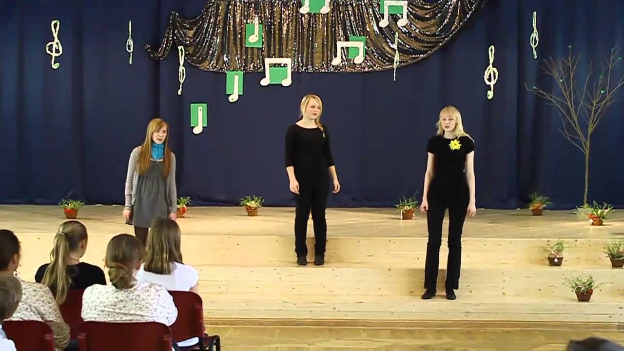 Leisi Keskkooli 8. klassi trio - Kas poleks tore see (muusikalist "Minu veetlev leedi")