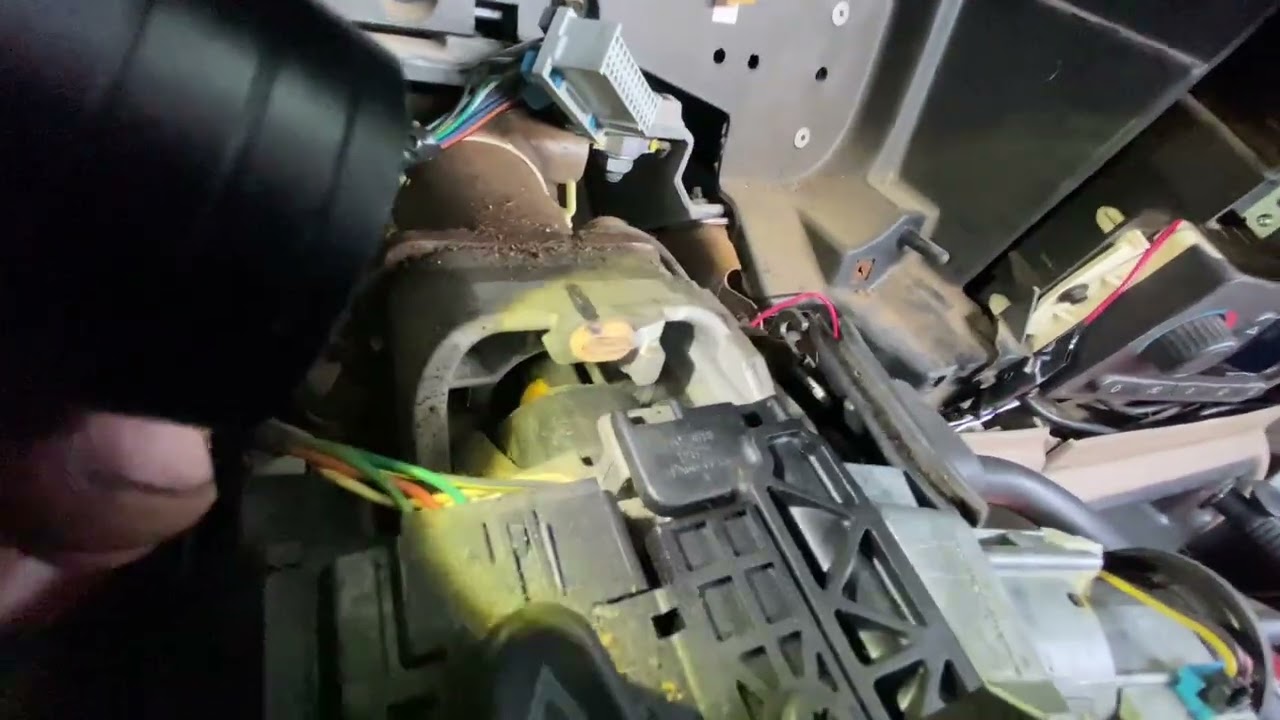 ￼￼How to￼ replace your cluster and ￼tighten up your steering wheel 