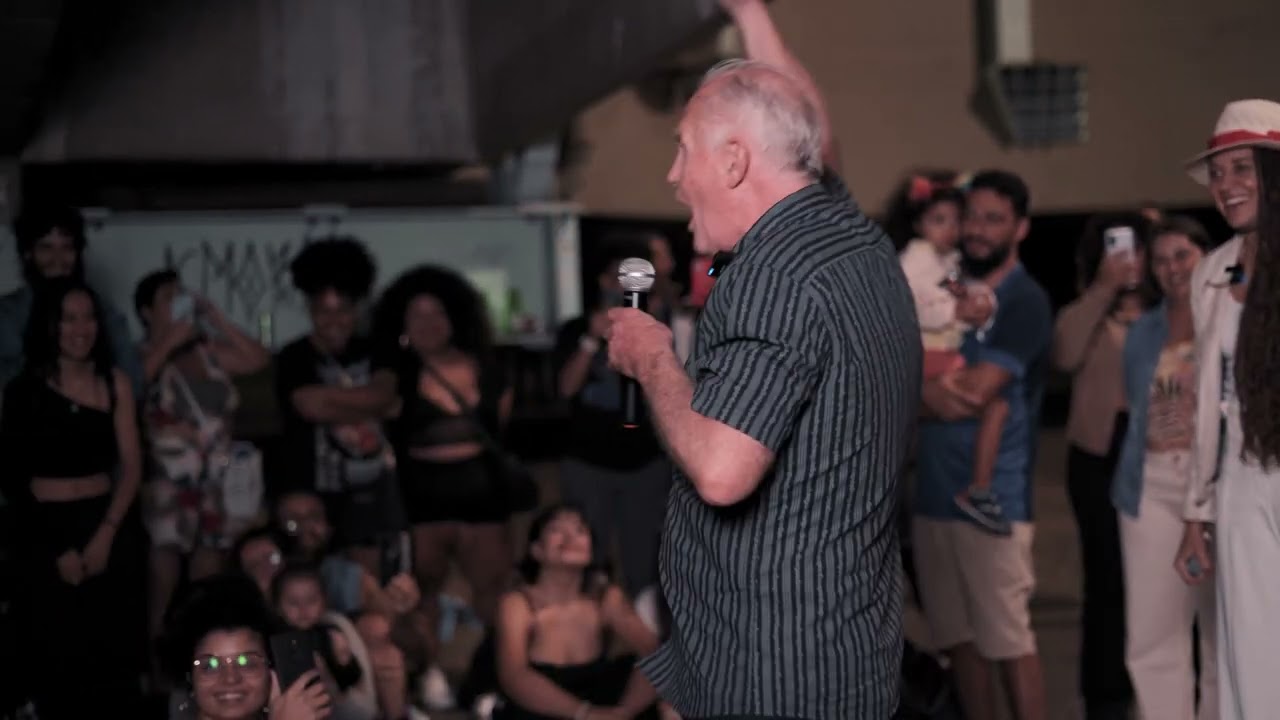 Marc Smith com o poema Trem Noturno | Tradução Roberta Estrela D'Alva