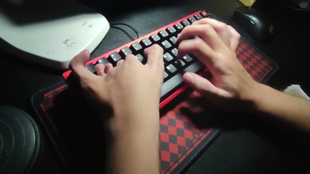 Neo60 Core by Neo Studio, Cherry HB (VB space), CF plate, GMK WoB, PCBSnap