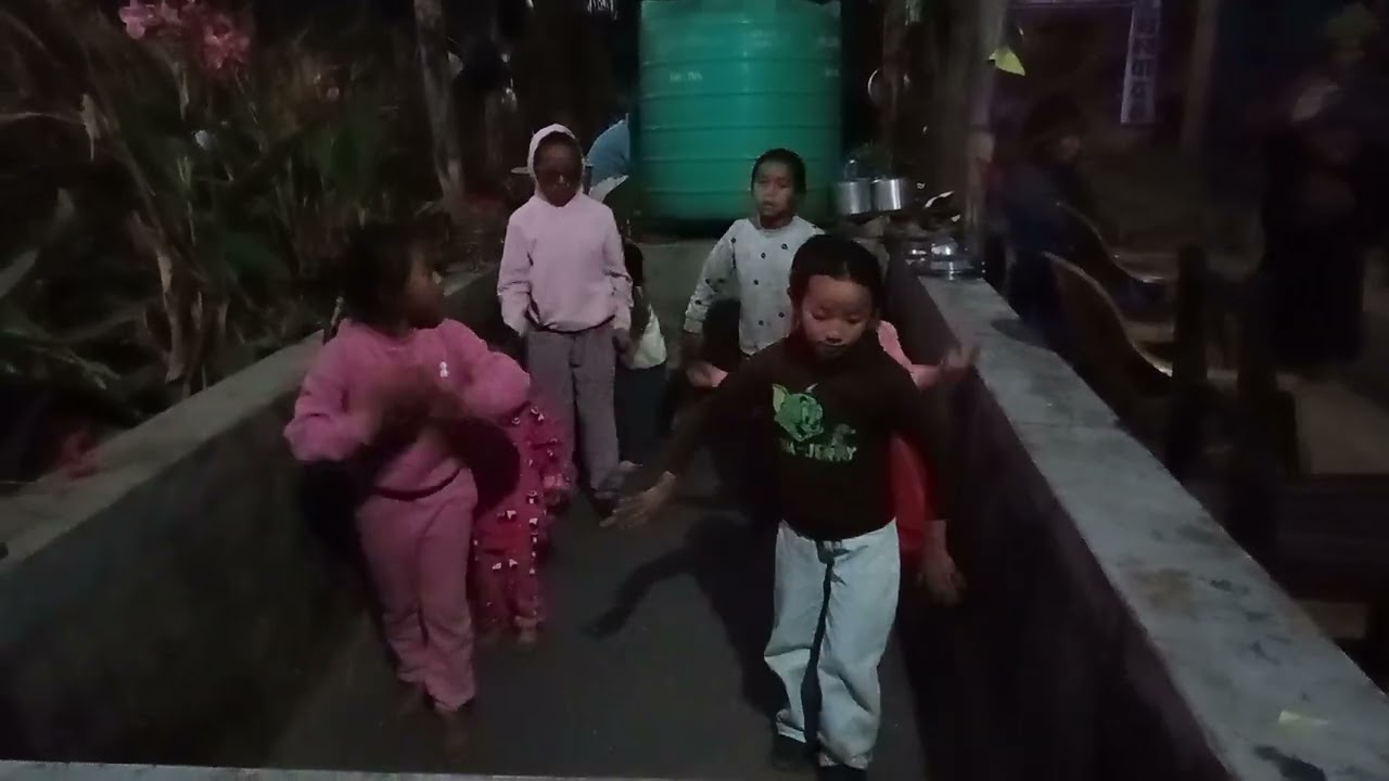 यो बुनुहरुको नित्य पनि यसो हेरौ न त