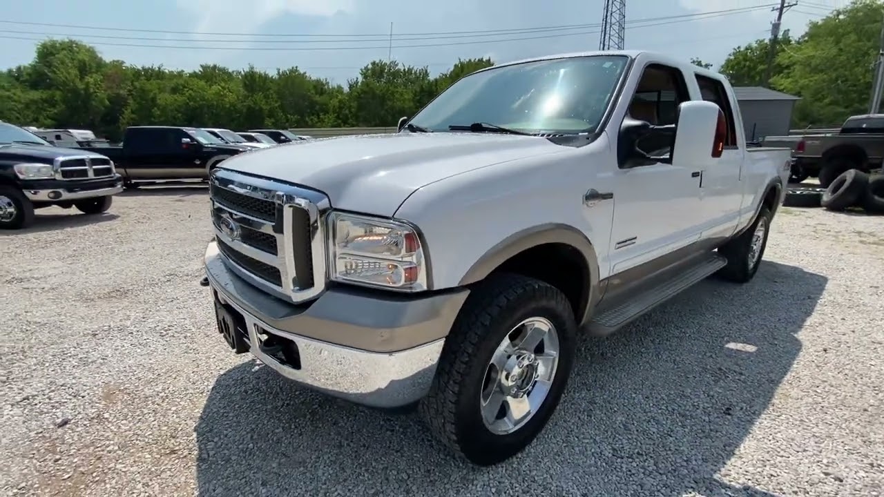2006 Ford Super Duty F-250 Crew Cab 156