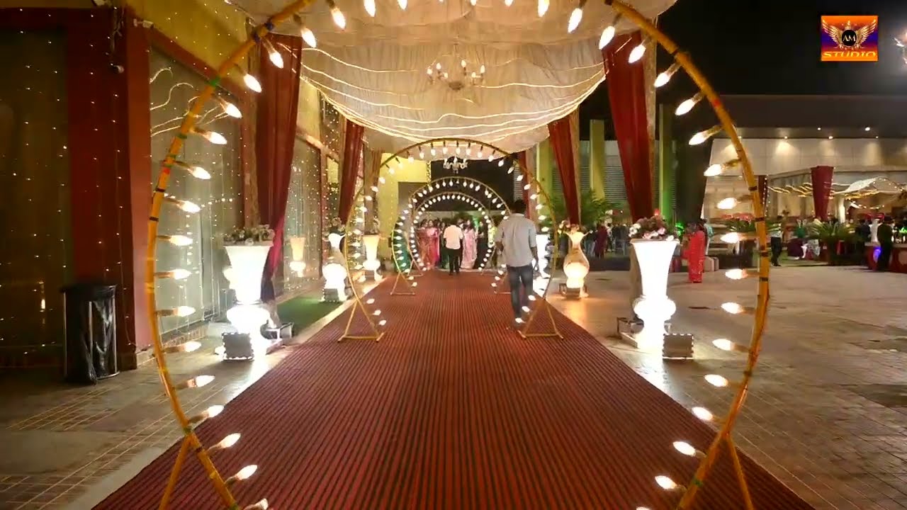 Gee Key Grand Hotel Sitapur